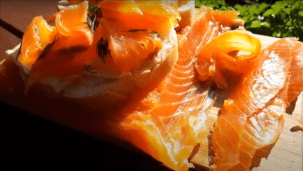 Hot and cold smoked salmon at home