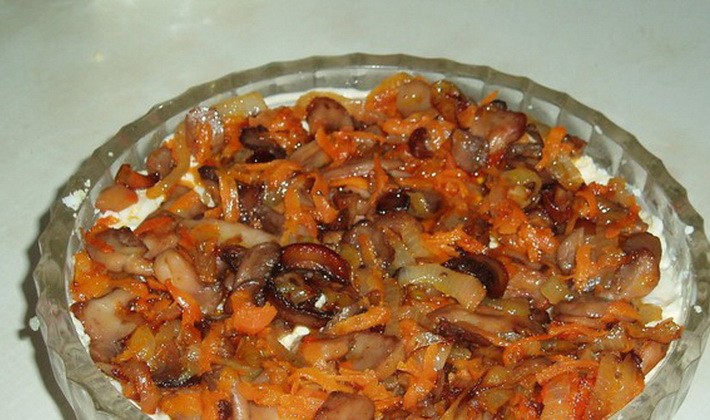 How delicious to cook fried mushrooms with onions