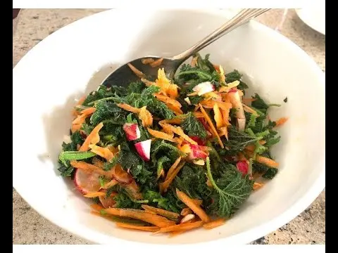 How much nettle is boiled for garnish, salad