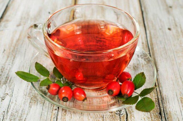 How rosehip affects blood pressure in humans: lowers or increases