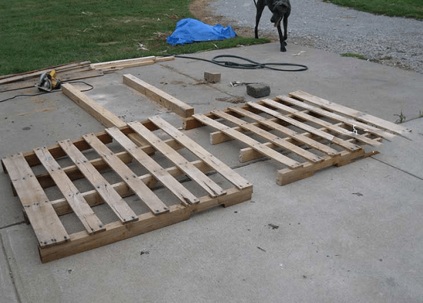 How to build a chicken coop out of pallets 