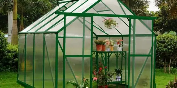 How to build a do-it-yourself polycarbonate greenhouse - plodovie.ru