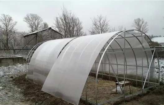 How to build a do-it-yourself polycarbonate greenhouse - plodovie.ru