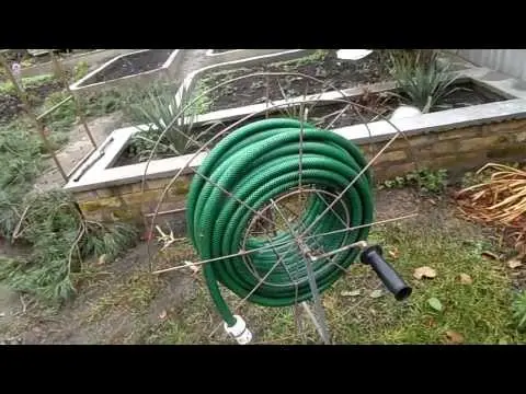 How to choose a hose for watering the garden and garden: expert advice