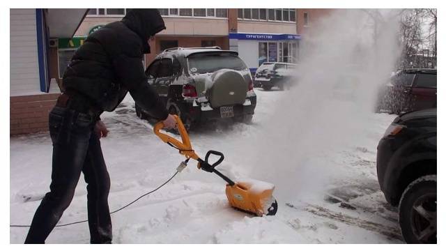 How to choose a mechanical snow shovel