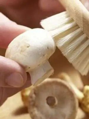 How to clean mushrooms before cooking