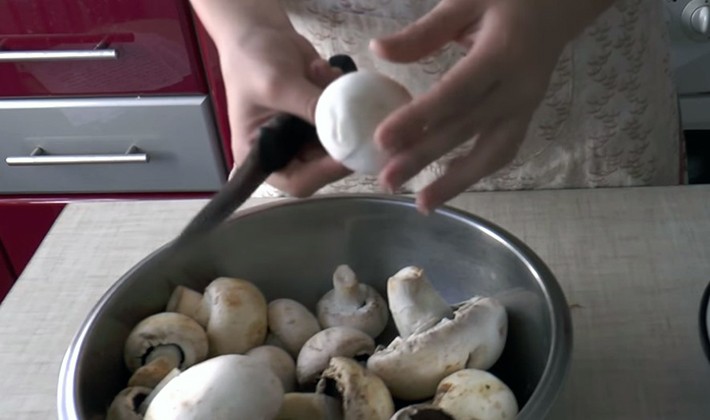 How to clean mushrooms before cooking