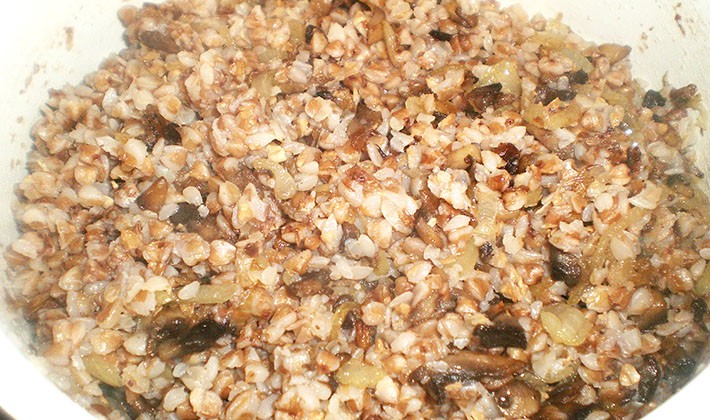 How to cook buckwheat with porcini mushrooms