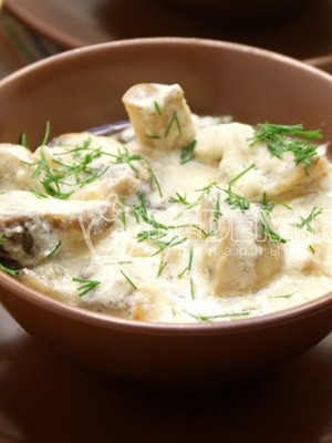 How to cook champignons with cream