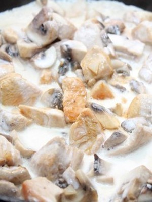 How to cook champignons with cream