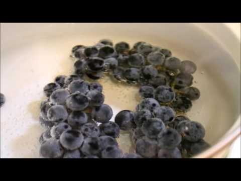 How to cook compote from Isabella grapes