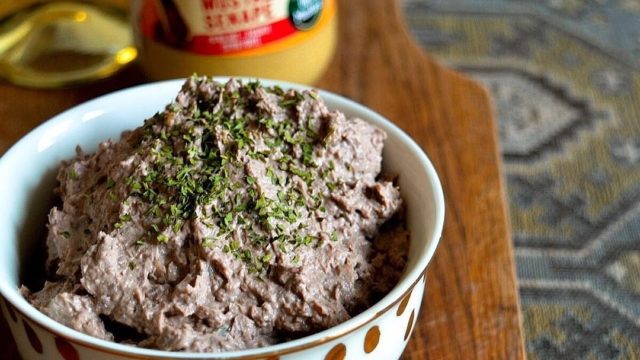 How to cook homemade beef liver pate: in the oven, slow cooker