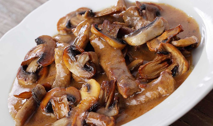 How to cook meat with porcini mushrooms