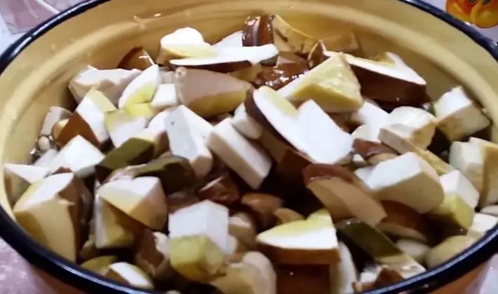 How to cook pickled porcini mushrooms