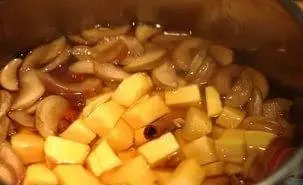 How to cook pumpkin compote with apples 