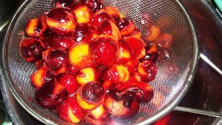 How to cook red cherry plum tkemali 