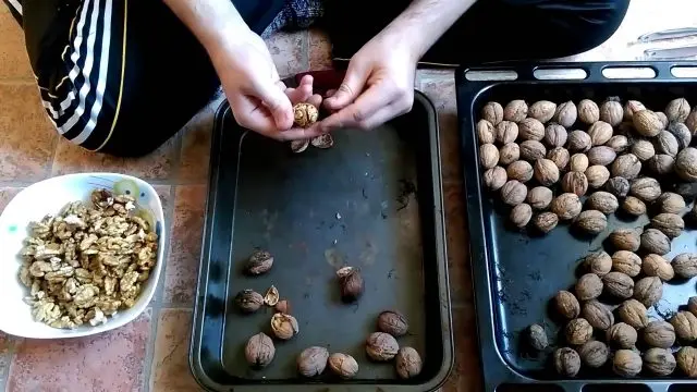 How to crack walnuts at home