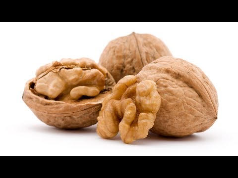 How to crack walnuts at home