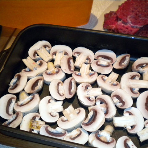 How to cut champignons for frying, for soup, for pizza, for grilling, for julienne