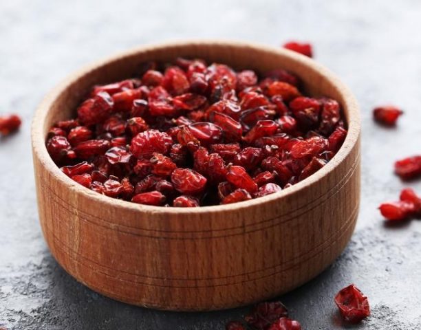 How to dry barberry at home