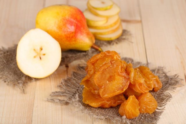 How to dry pears in the oven