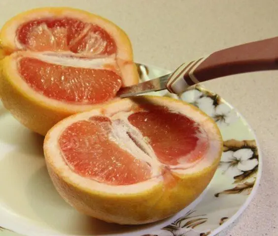 How to easily and quickly peel a grapefruit