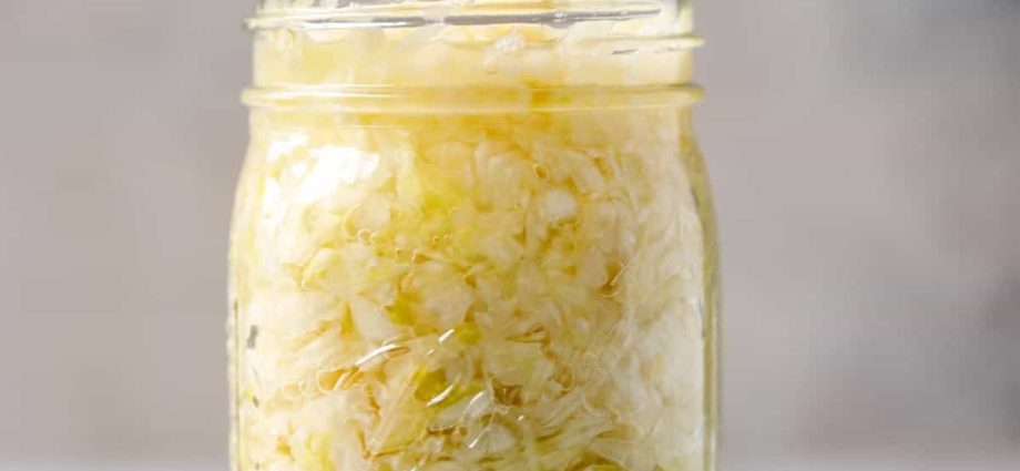 How to ferment cabbage quickly and tasty 