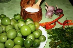 How to ferment green tomatoes in a bucket