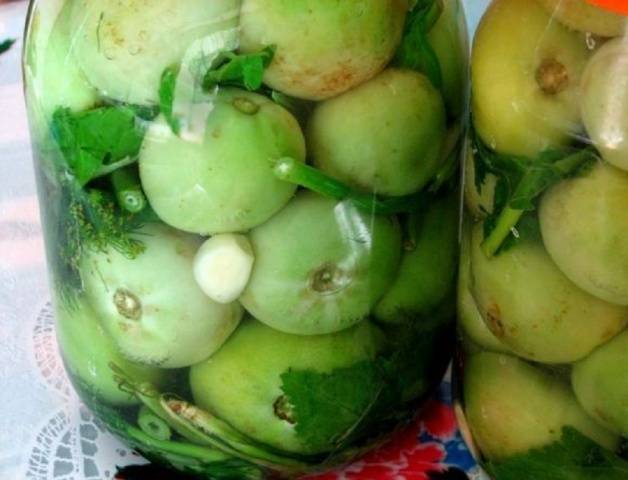 How to ferment green tomatoes in jars