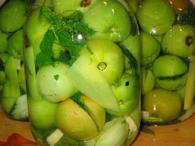 How to ferment green tomatoes in jars