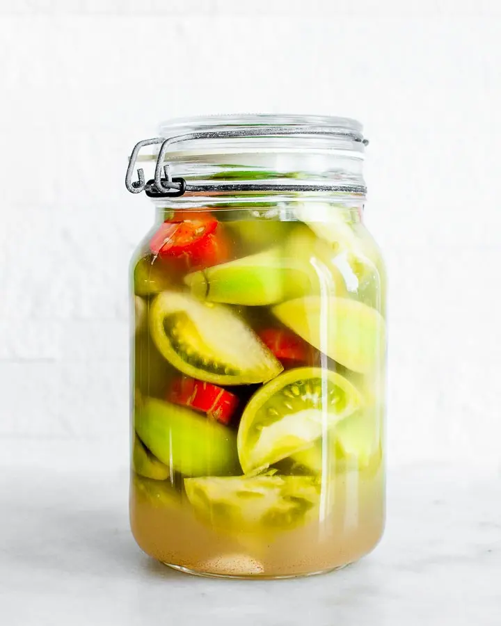 How to ferment green tomatoes in jars