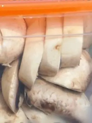 How to freeze champignons for the winter: useful tips