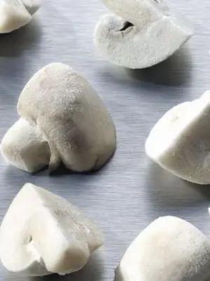 How to freeze champignons for the winter: useful tips