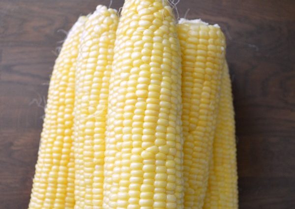 How to freeze corn on the cob for the winter