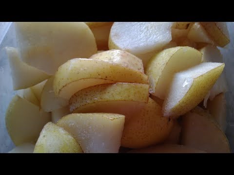 How to freeze pears for the winter in the freezer