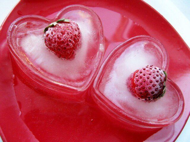 How to freeze strawberries at home for the winter