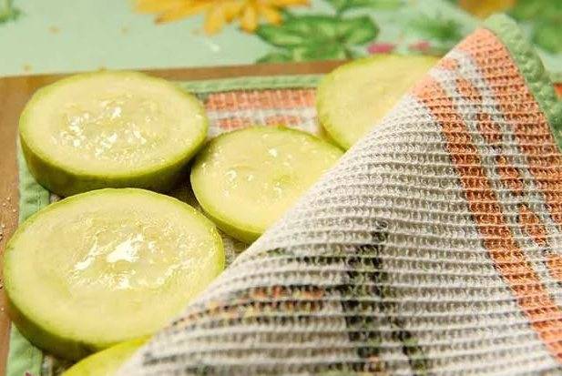 How to freeze zucchini for the winter at home