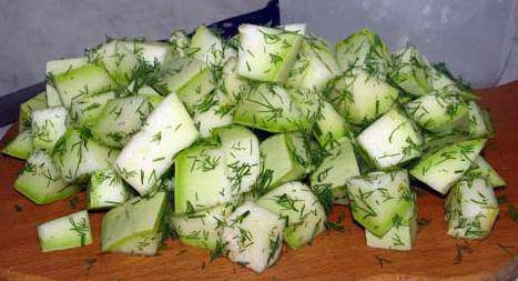 How to freeze zucchini for the winter at home