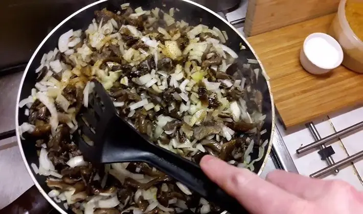 How to fry fresh mushrooms: recipes for popular dishes