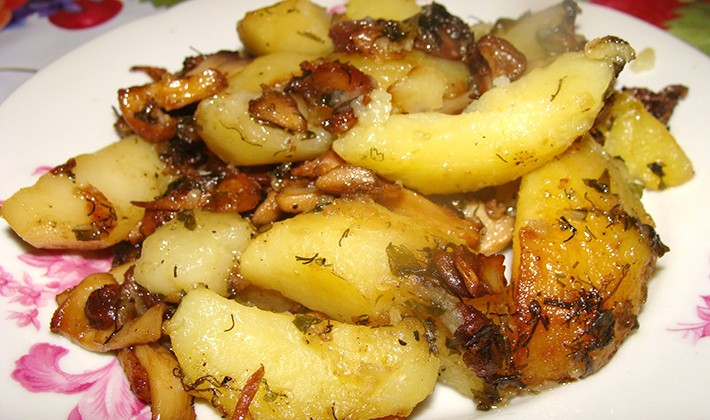 How to fry porcini mushrooms with potatoes