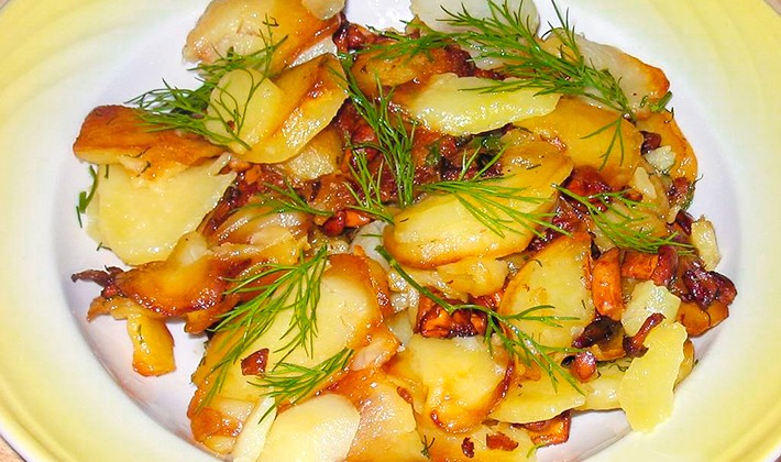 How to fry porcini mushrooms with potatoes