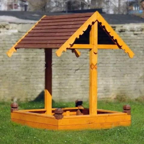 How to make a children&#8217;s sandbox with a roof