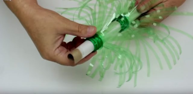 How to make a Christmas tree from plastic bottles: small, large, beautiful