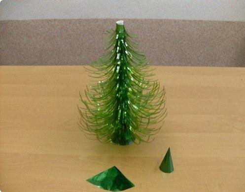 How to make a Christmas tree from plastic bottles: small, large, beautiful