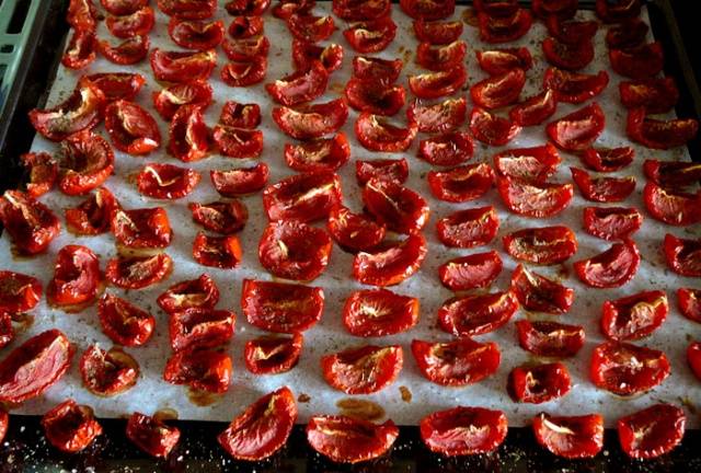 How to make sundried tomatoes at home