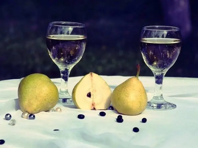 How to make wine from homemade pears