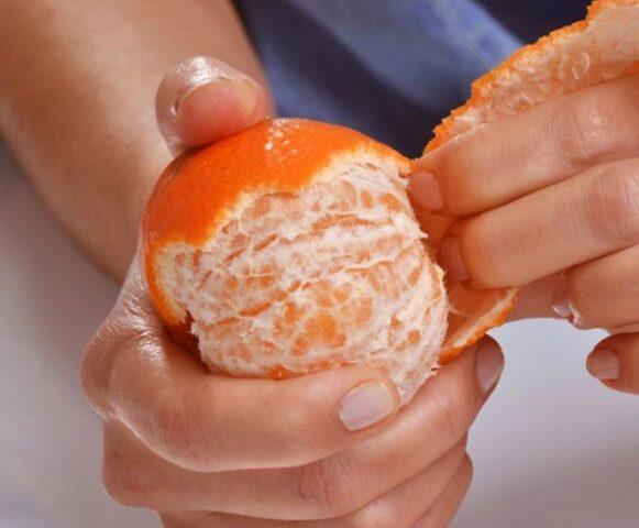 How to peel an orange: video, instructions, life hacks