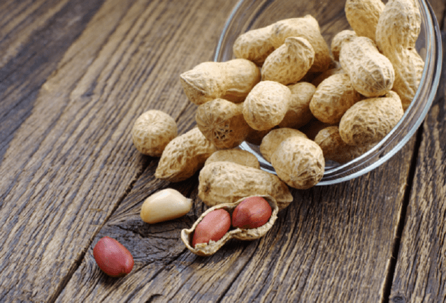 How to peel and peel peanuts