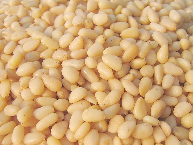 How to peel pine nuts at home: interesting ways