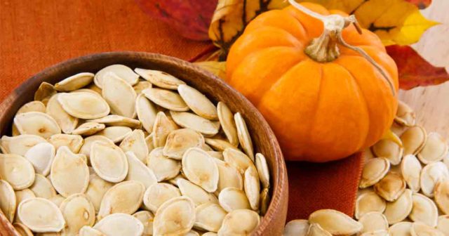 How to peel pumpkin seeds at home